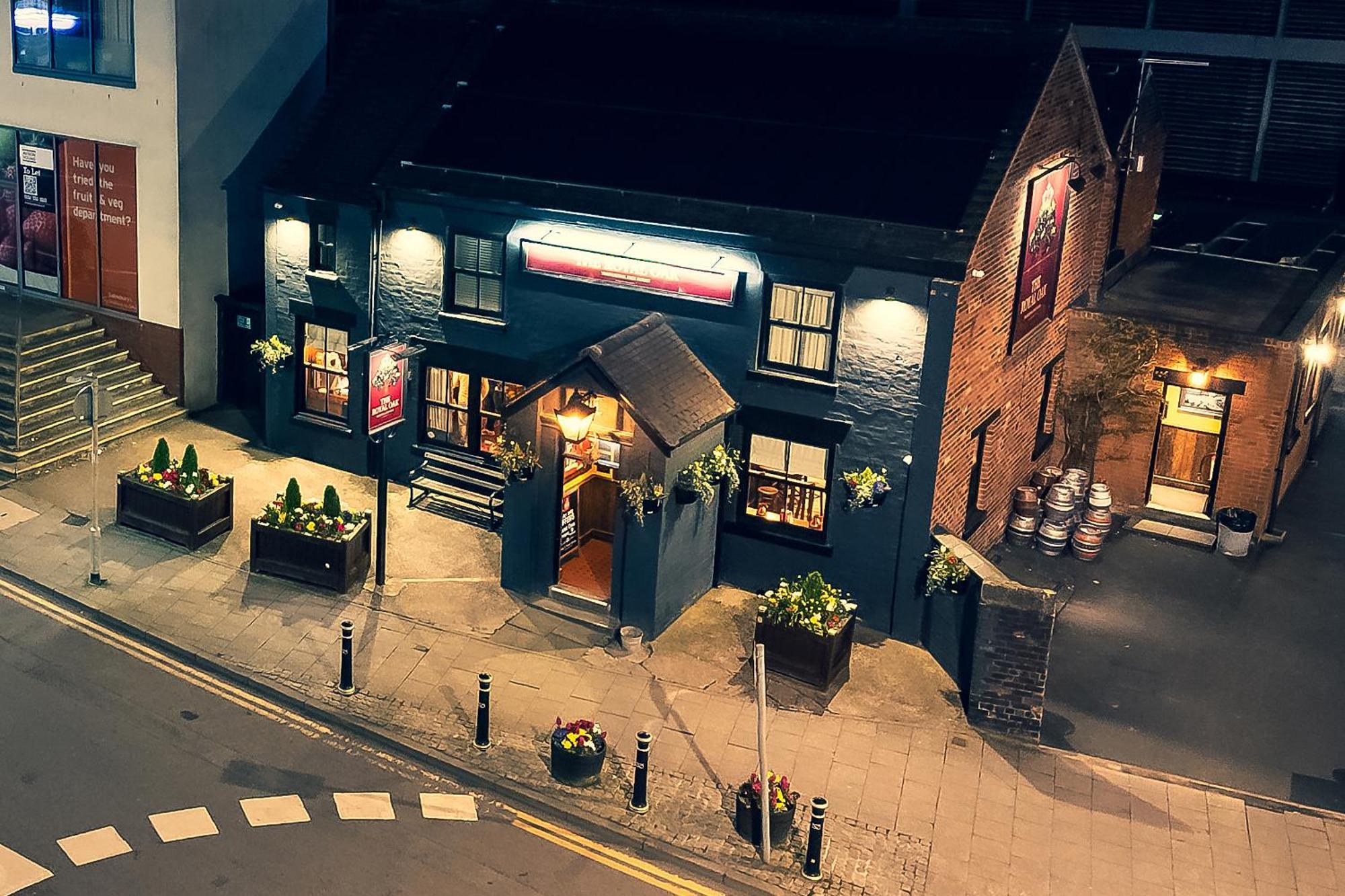 Hotel The Royal Oak Biddulph  Zewnętrze zdjęcie
